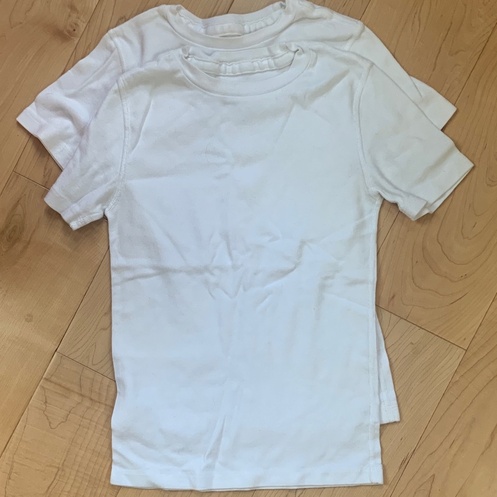 4 pack Hanna Andersson Kids Short-Sleeve White undershirts - sz 120/130 M